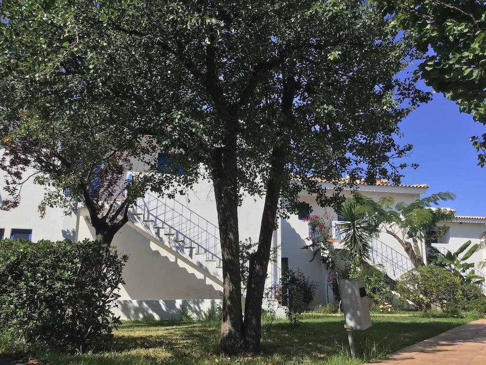 Hotel Oasis Kyparissía Eksteriør bilde